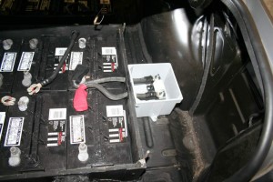 High Voltage main fuse in Location in trunk area.